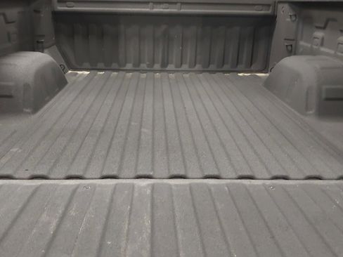 Used 2019 Chevrolet Silverado 1500 Custom Trail Boss w/ Custom Convenience Package image 27