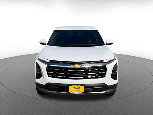 Used 2025 Chevrolet Equinox LT FWD image 4