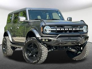 Used 2024 Ford Bronco Outer Banks AWD/4WD video 2