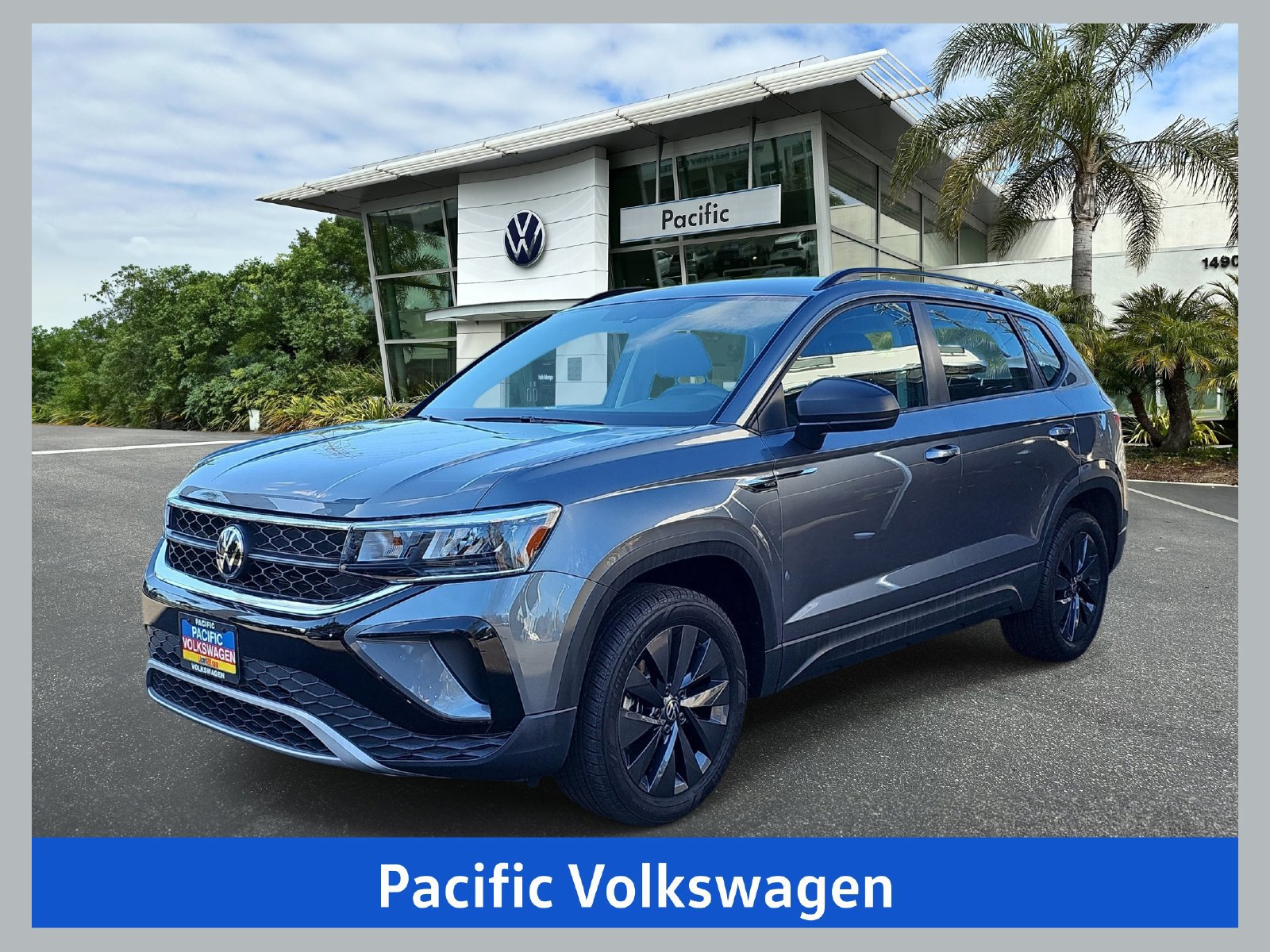Used 2023 Volkswagen Taos S FWD image 1