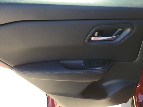 New 2026 Nissan Rogue SV image 15