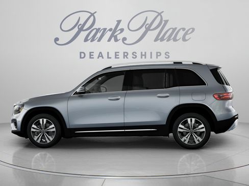 Certified 2026 Mercedes-Benz GLB 250 image 8