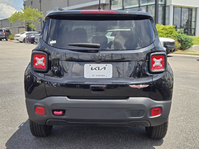 Used 2023 Jeep Renegade Trailhawk AWD/4WD image 34