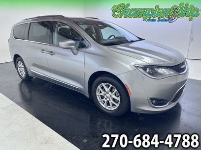 Used 2020 Chrysler Pacifica Touring-L