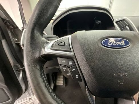 Used 2023 Ford Edge SEL AWD/4WD image 15