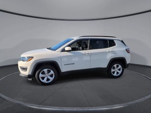 Used 2018 Jeep Compass Latitude w/ Popular Equipment Group image 4