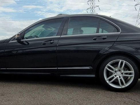 Used 2012 Mercedes-Benz C 300 4MATIC Sedan image 10