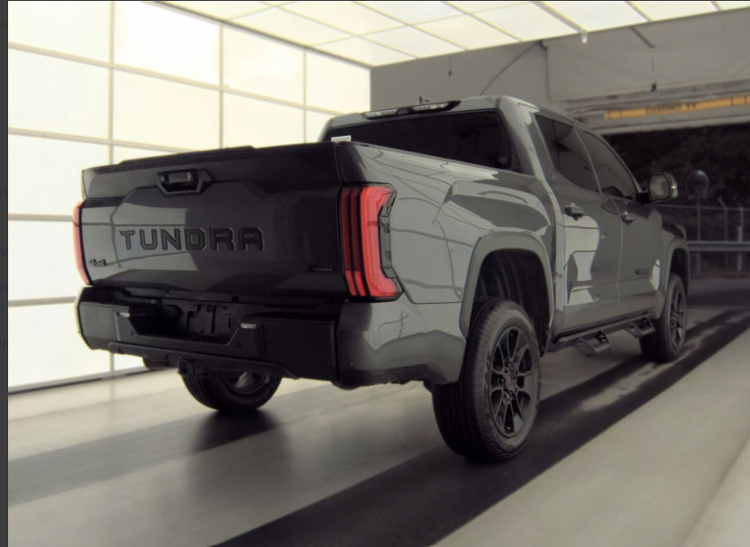 Used 2023 Toyota Tundra SR5 w/ SR5 Convenience Package AWD/4WD image 4