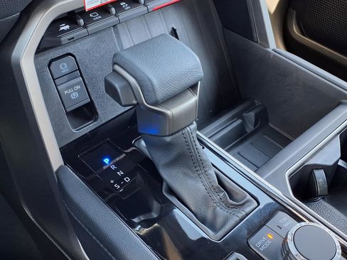 Certified 2025 Toyota Tundra Limited image 19