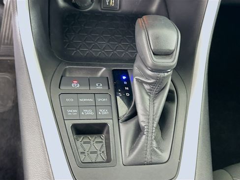 Used 2024 Toyota RAV4 XLE image 24