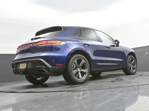 New 2026 Porsche Macan AWD/4WD image 34