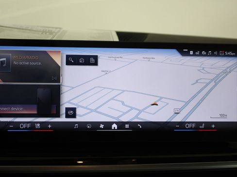 New 2026 BMW X5 xDrive50e image 25