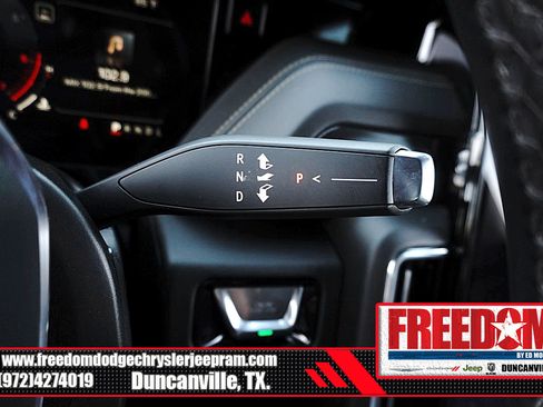 Used 2026 GMC Yukon XL Elevation w/ Elevation Premium Package AWD/4WD image 33