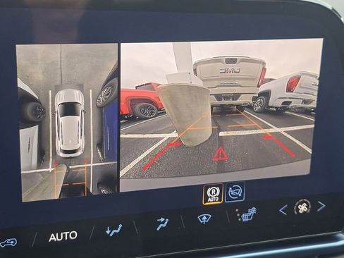 New 2026 Chevrolet Equinox EV LT FWD image 5