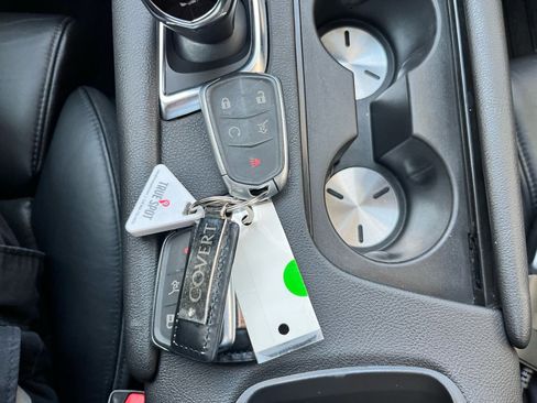 Used 2017 Cadillac XT5 Luxury w/ Driver Awareness Package image 35