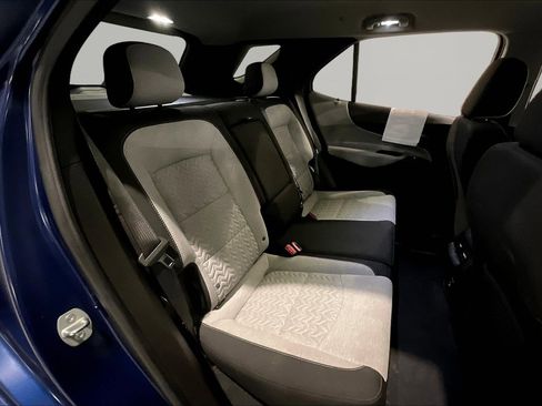 Used 2022 Chevrolet Equinox LT FWD image 25