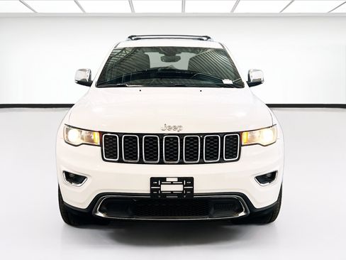 Used 2018 Jeep Grand Cherokee Limited RWD image 2