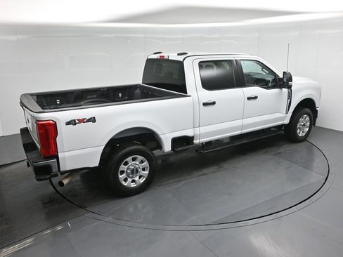 Certified 2024 Ford F250 XLT image 37