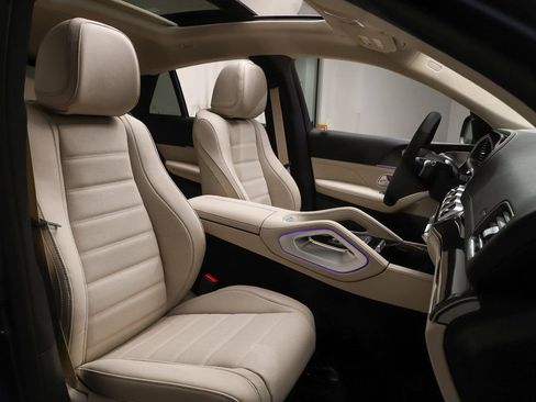 New 2026 Mercedes-Benz GLE 450 4MATIC Coupe image 10