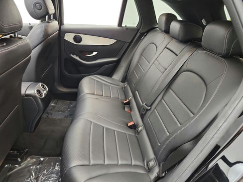 Used 2021 Mercedes-Benz GLC 300 image 13