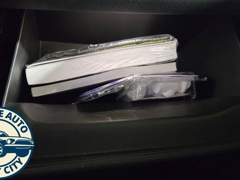 Used 2023 Jeep Grand Cherokee Altitude image 22