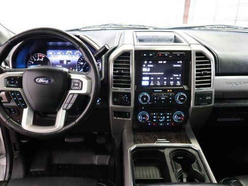 Used 2017 Ford F350 4x4 Crew Cab Super Duty image 36