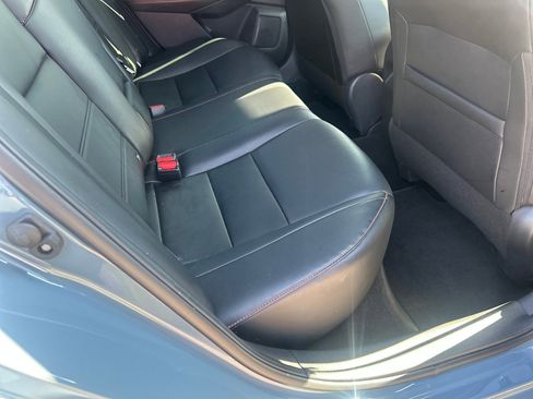 Used 2024 Nissan Sentra SR w/ SR Premium Package image 15