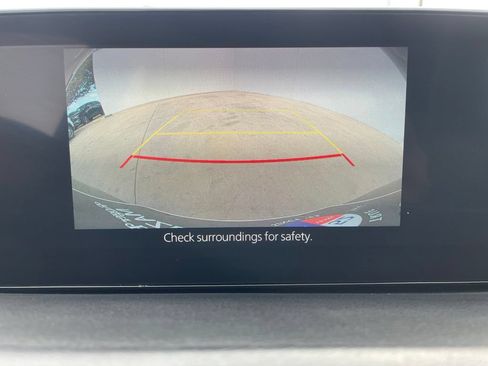 Used 2024 MAZDA MAZDA3 s FWD image 11