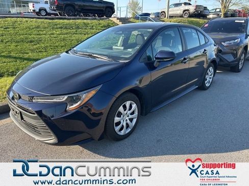 Used 2023 Toyota Corolla LE image 1