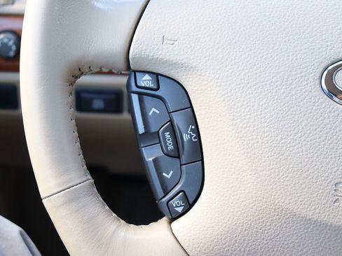 Used 2004 INFINITI Q45 Premium image 20