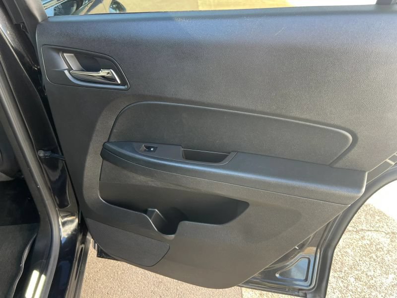 Used 2015 GMC Terrain SLE AWD/4WD image 11