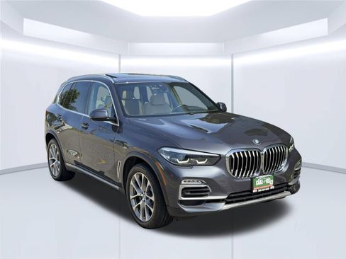 Used 2019 BMW X5 xDrive40i w/ Convenience Package AWD/4WD image 3