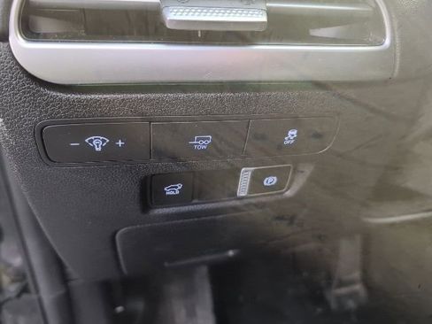 Used 2024 Hyundai Palisade Limited image 22