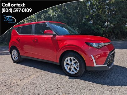 Used 2023 Kia Soul LX w/ LX Technology Package