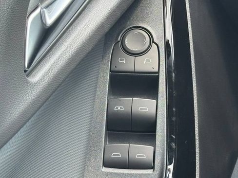 New 2027 Chevrolet Equinox LT AWD/4WD image 15