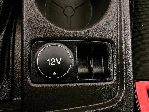 Used 2012 Ford Focus SE image 31