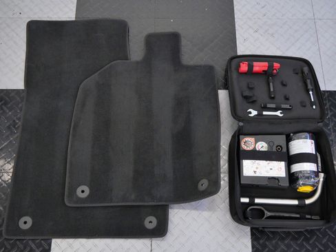 Used 2022 Audi R8 V10 RWD image 35