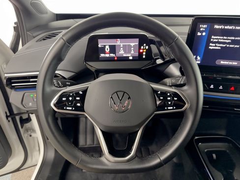 Used 2024 Volkswagen ID.4 2WD image 10