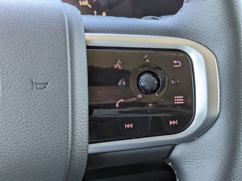 New 2026 Nissan Armada SV image 27