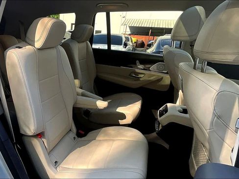 Used 2020 Mercedes-Benz GLS 450 4MATIC image 20