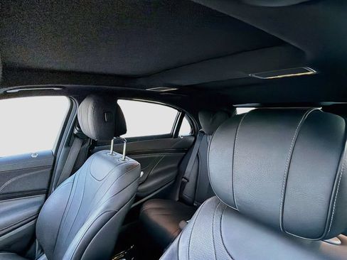 Used 2018 Mercedes-Benz S 450 4MATIC Sedan image 27