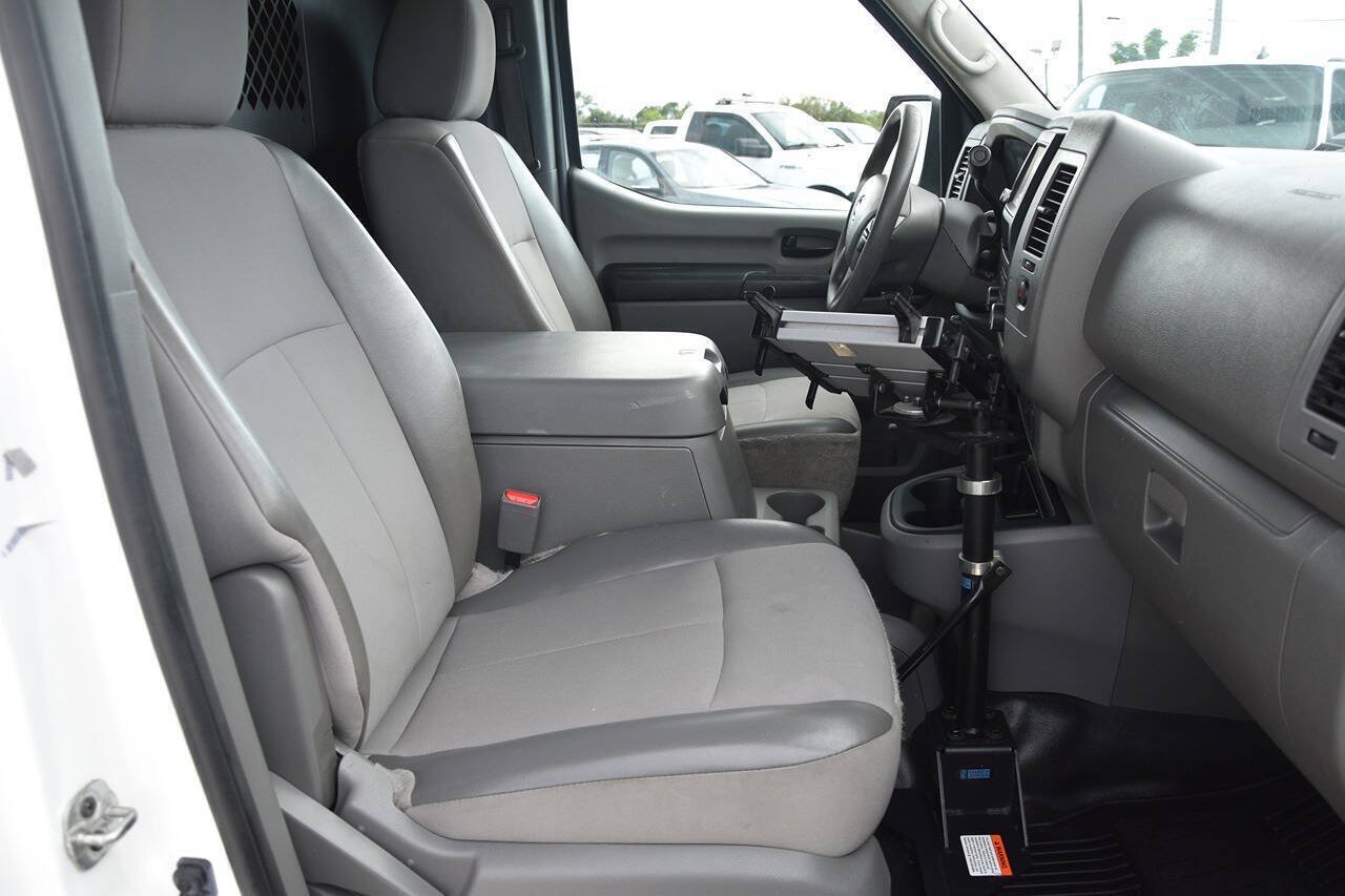 Used 2020 Nissan NV 2500 SV RWD image 10
