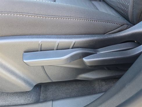 New 2026 Chevrolet Equinox LT image 19