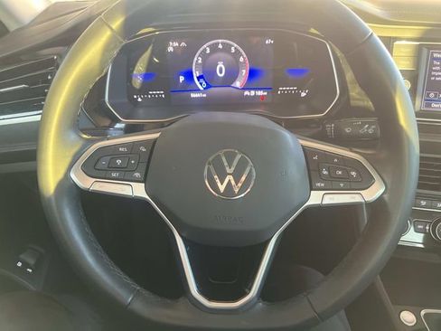 Certified 2023 Volkswagen Jetta SE image 16