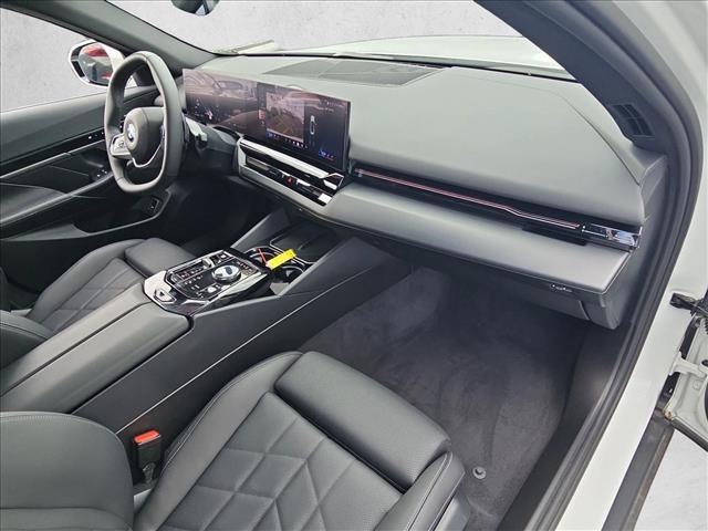 Certified 2024 BMW 530i w/ Convenience Package RWD image 23