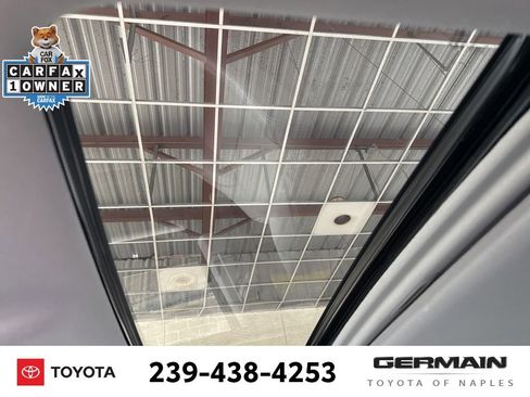 Used 2018 Toyota Highlander XLE image 11