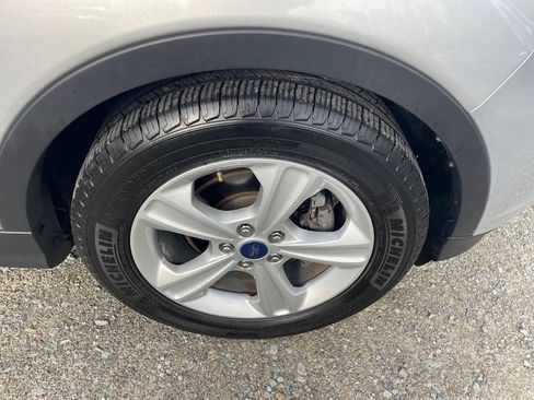Used 2014 Ford Escape SE w/ Equipment Group 201A FWD image 29