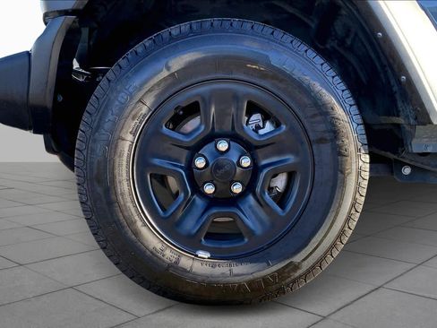 Used 2024 Jeep Wrangler Sport image 20
