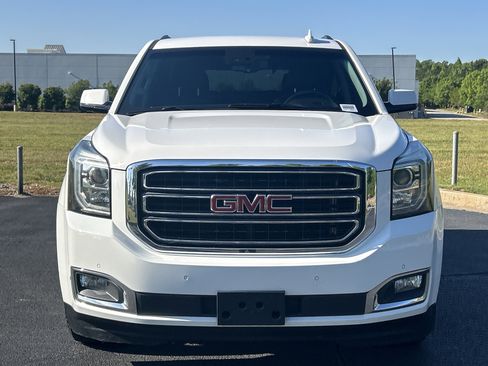 Used 2017 GMC Yukon SLT RWD image 3