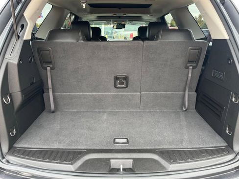 Used 2015 GMC Acadia Denali image 41